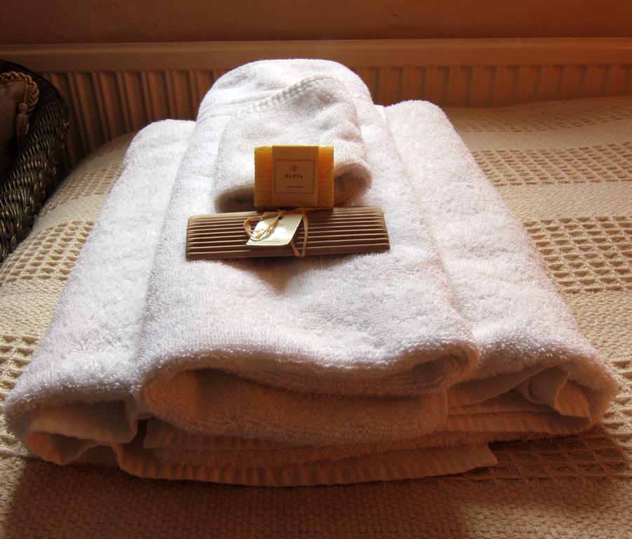 Inglewood House Bed & Breakfast
