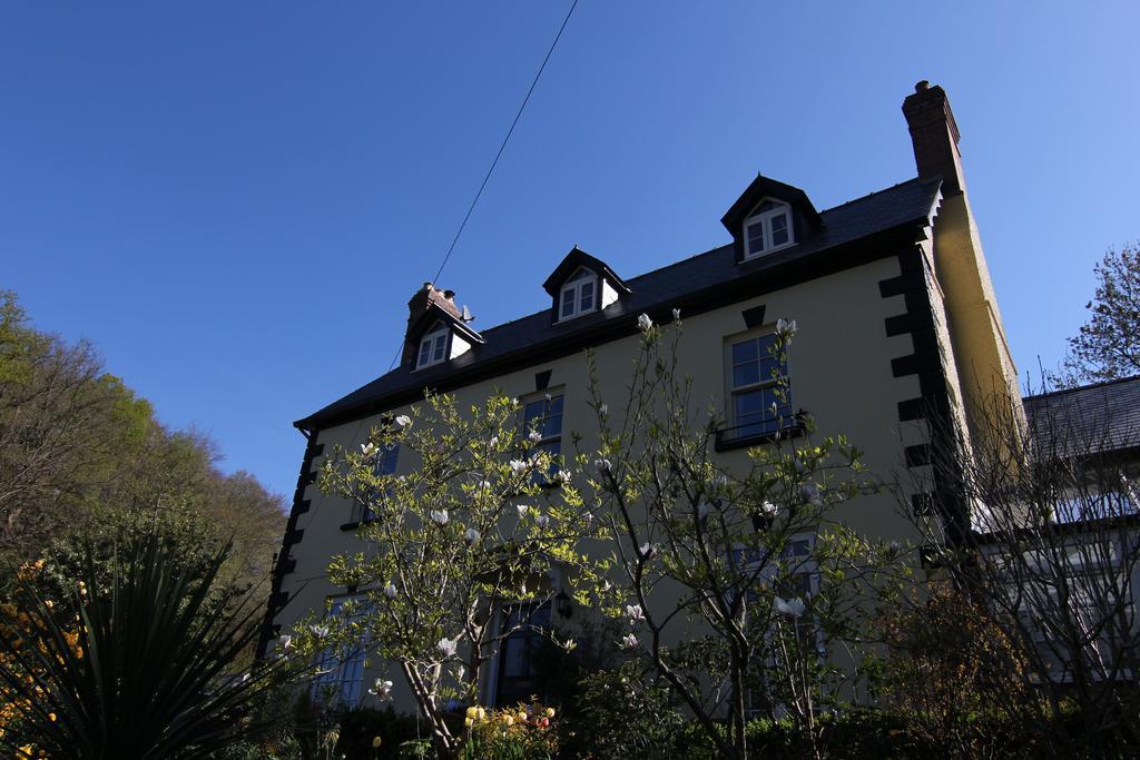 Inglewood House 3*