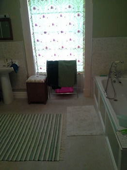 Bed & Breakfast Inglewood House 3*
