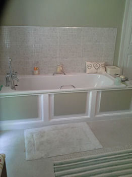 Inglewood House 3*