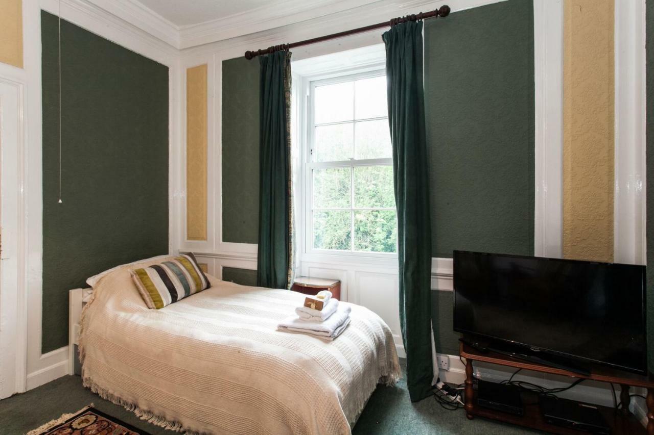 Inglewood House Bed & Breakfast